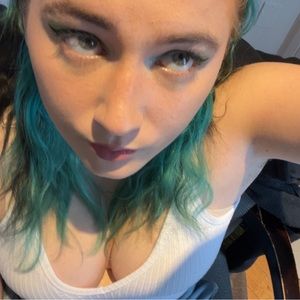 Meet your Posher, Jess